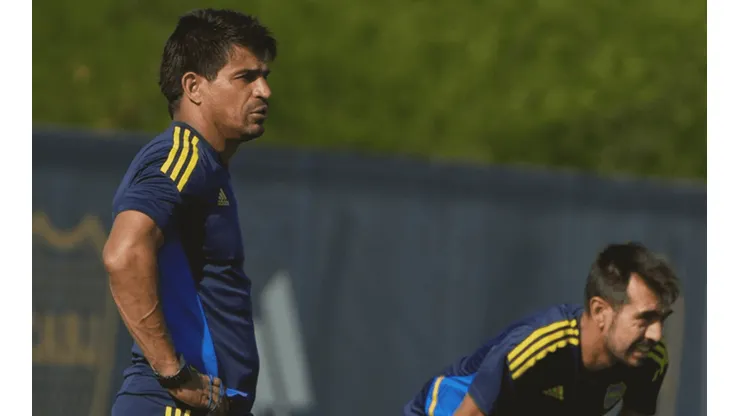 La inédita dupla de centrales que presentaría Boca ante Racing