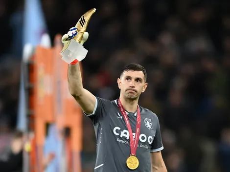 VIDEO | Para emocionarse: el tremendo homenaje a Dibu Martínez en Aston Villa