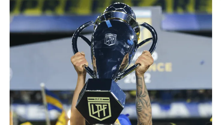 El trofeo de la Liga Profesional del fútbol argentino