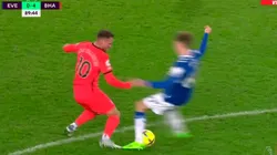 VIDEO | Como en Lusail: el lujo de Mac Allister que desparramó un rival en su regreso a la Premier League