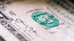 Descubre cuál es el billete de 1 dólar que se vende por 83 mil dólares.