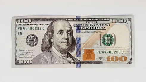 Los billetes de 1 dólar con detalles únicos valen mucho dinero.