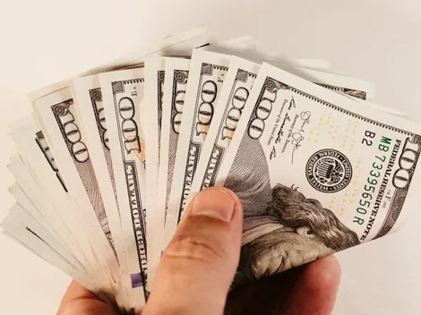 El billete de 1 dólar que se vende por 12 mil dólares