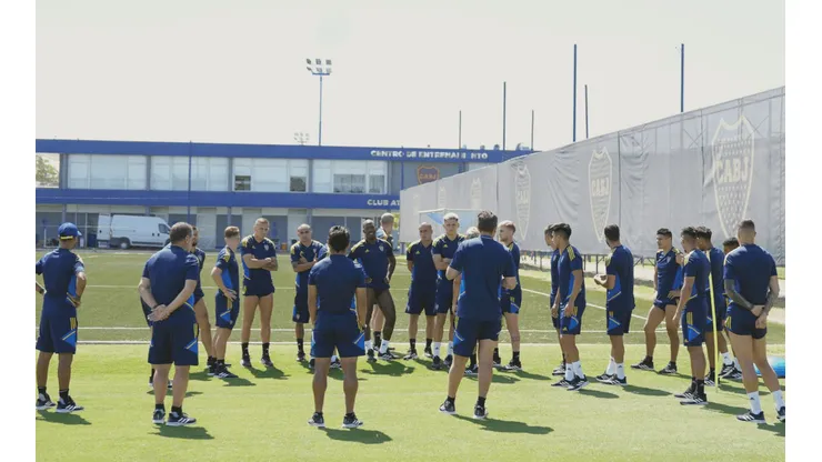 Muy metido: el jugador de Boca que interrumpió su licencia y volvió antes a entrenar