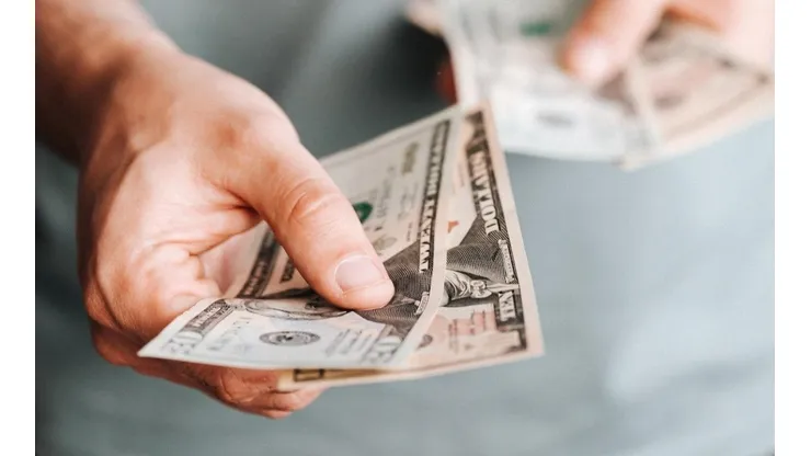 Conoce los extraños billetes de 500 dólares que valen una fortuna.