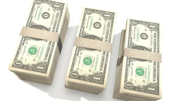 Conoce cuál es el billete de 1 dólar con un detalle único.