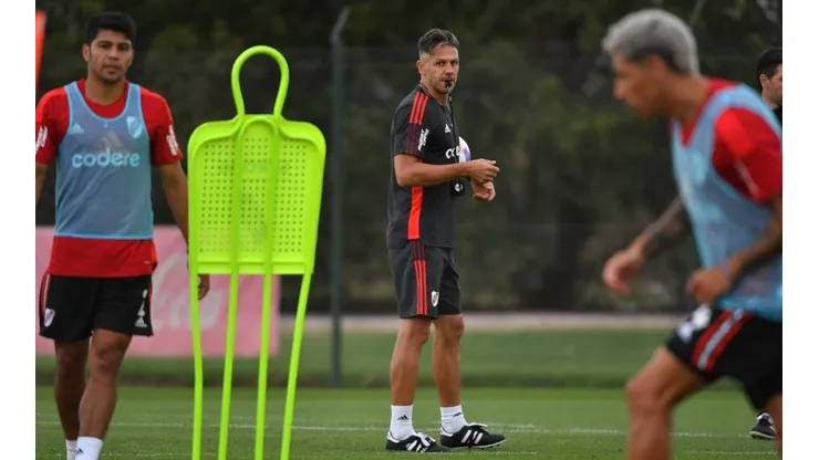 "Está muy impactado": la joya que encandiló a Demichelis en la pretemporada de River