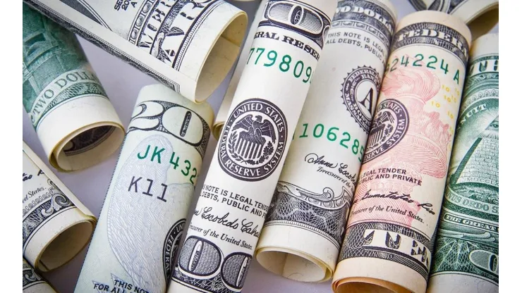 Descubre el raro billete de 1 dólar que vale 150 dólares.