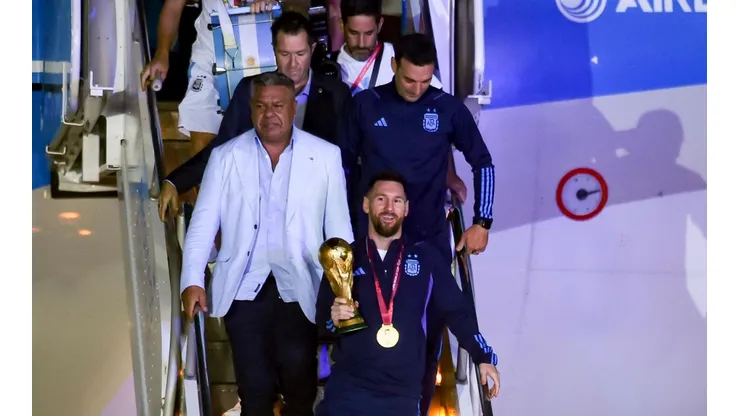 El importante anuncio de Chiqui Tapia antes de que salga el micro de Argentina