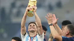 Julián Álvarez, uno de los privilegiados campeones de Copa Libertadores, América y el mundo.