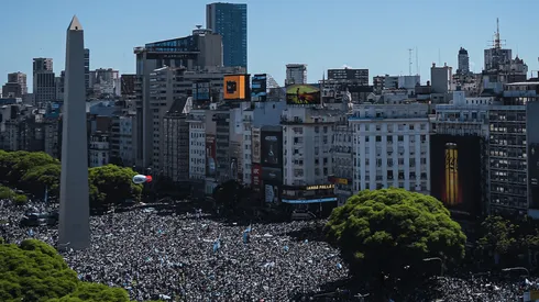 El Obelisco volvió a colmarse de hinchas para recibir a la Selección Argentina