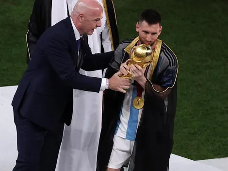 ¿Qué es la túnica que usó Lionel Messi al levantar la copa del Mundial de Qatar 2022?