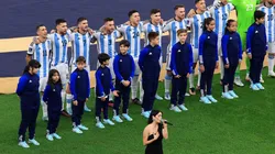 Lali Espósito la rompió con el Himno e hizo emocionar a todos.