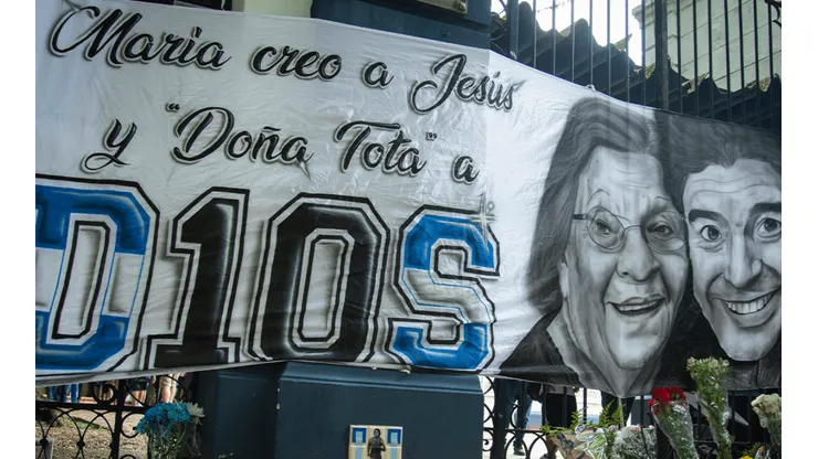 Doña Tota, presente en una de las canciones de la hinchada argentina en Qatar 2022
