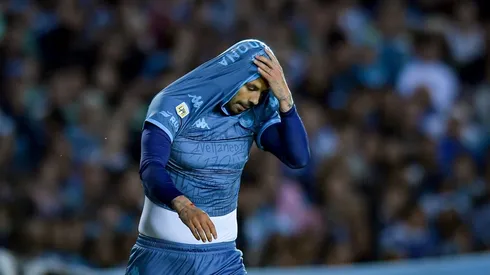 El mal momento de Cardona: por una urgencia, abandonó la pretemporada de Racing