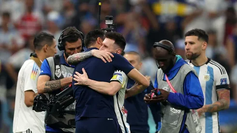 VIDEO | Messi le habló al oído a Scaloni en pleno abrazo y el DT rompió en llanto