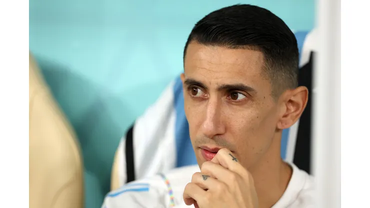 LUSAIL CITY, QATAR - DECEMBER 09: Angel Di Maria of Argentina is seen on the bench prior to the FIFA World Cup Qatar 2022 quarter final match between Netherlands and Argentina at Lusail Stadium on December 09, 2022 in Lusail City, Qatar. (Photo by Catherine Ivill/Getty Images)