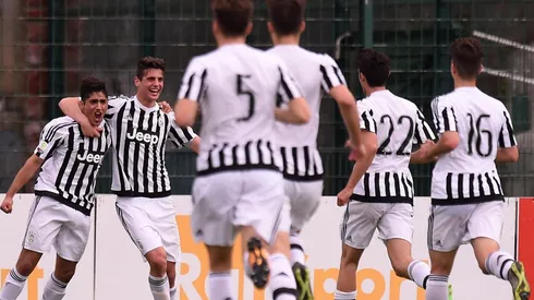 Locura en el ascenso: el equipo que se reforzó con un ex Chelsea y otro ex Juventus