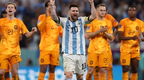 Lionel Messi en la celebración durante la tanda de lanzamientos de penales vs. Países Bajos.