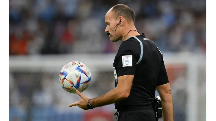 La decisión de la FIFA con Mateu Lahoz tras su polémico arbitraje en Argentina-Países Bajos