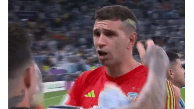 Revelan qué le dijo Dibu Martínez a Enzo Fernández después de errar el penal