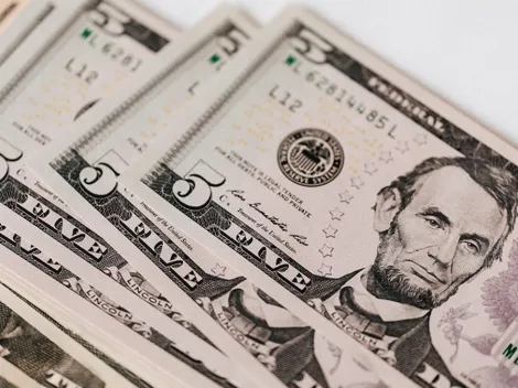Los raros billetes de 5 dólares que buscan los coleccionistas