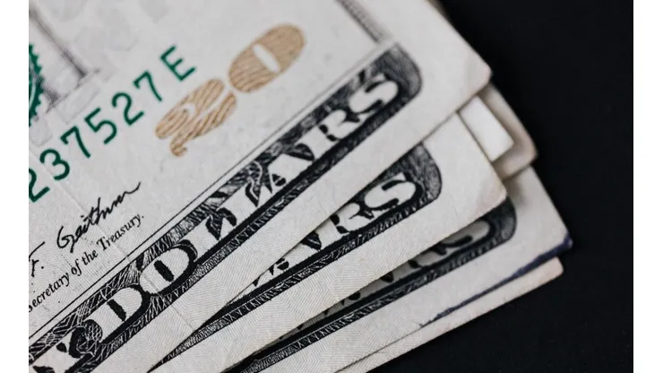 Los billetes de dólar son de los más buscados por los coleccionistas.