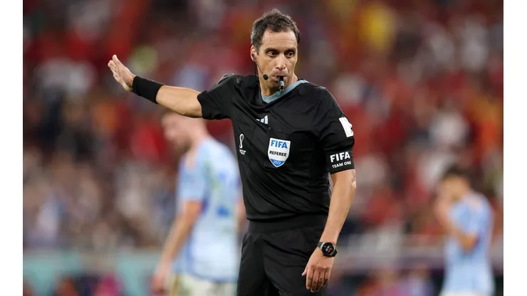 No lo perdonaron: la ola de tuits que criticaron a Rapallini por su arbitraje en España - Marruecos