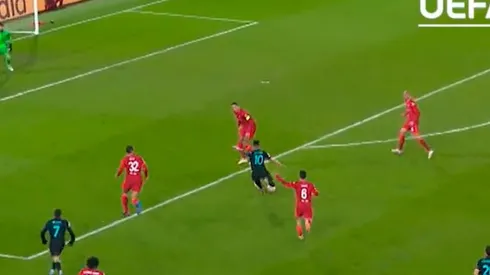 Toda Argentina con él: se viralizó un video de Lautaro haciéndole un golazo a Van Dijk