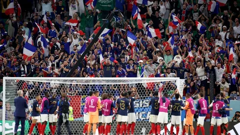 Acá también coparon: mientras Francia se imponía a Polonia, desde las tribunas se escuchó el hit argentino