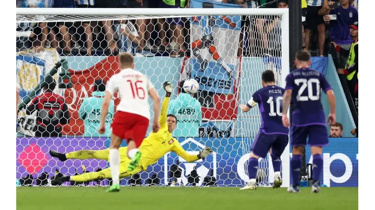 VIDEO | Polémico penal y final inesperado: Szczesny se lo atajó a Messi
