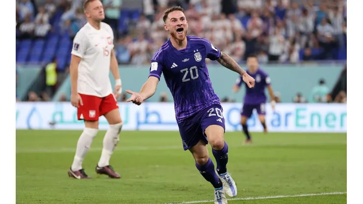 VIDEO | Mac Allister le da la ventaja a la Selección con un golazo desde el vestuario