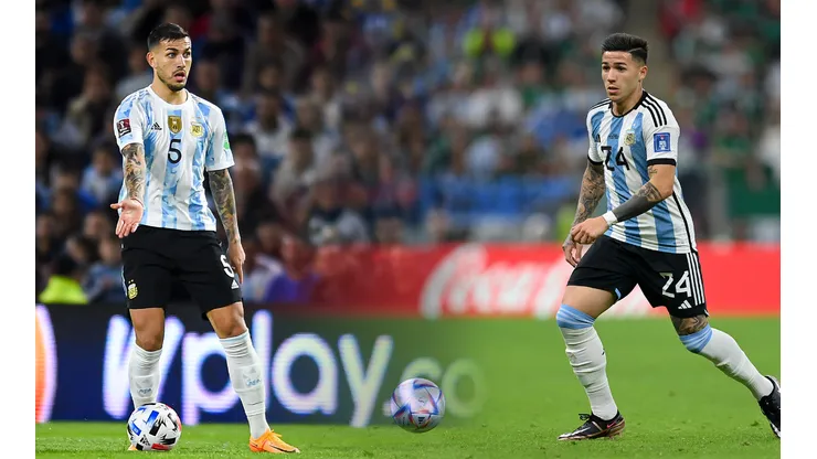 Paredes vs Enzo Fernández: ¿Qué le puede aportar cada uno a la Selección para enfrentar a Polonia?