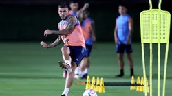 VIDEO | El gesto de Paredes que dio que hablar durante el Himno de Argentina