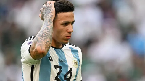 Enzo Fernández y un gran ingreso en su debut mundialista.