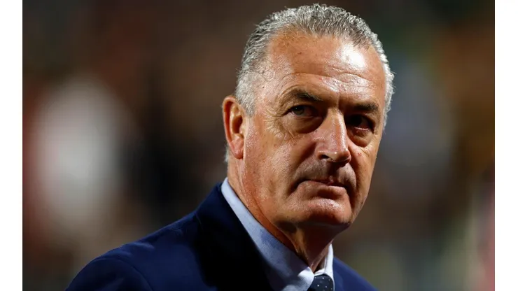 El insólito pedido de Alfaro a uno de sus jugadores para criticar al VAR