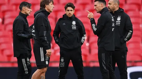 Scaloni demoró la práctica de Argentina.