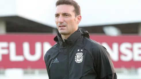 No pueden reemplazarlo: Scaloni lucha contra el reglamento por uno de los lesionados