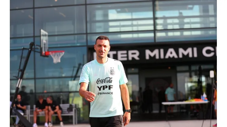 El pedido de Scaloni a FIFA a días del debut de la Selección Argentina en Qatar
