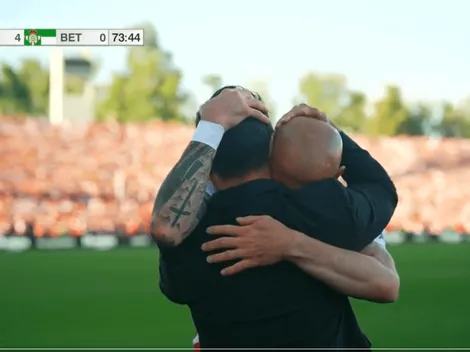 VIDEO | Emocionante: el sentido abrazo entre Pinola y Gallardo tras ser reemplazado en su último partido