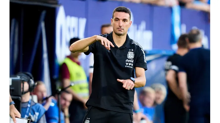 "Superestrella": los hinchas hicieron tendencia a un jugador que Scaloni dejaría afuera de Qatar 2022