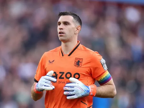 Sorpresa en el Aston Villa: el escudo que defenderá Dibu Martínez post Qatar 2022