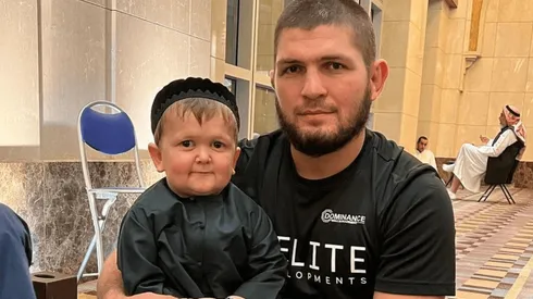 Khabib Nurmagomédov es el padre adoptivo de Hasbulla.
