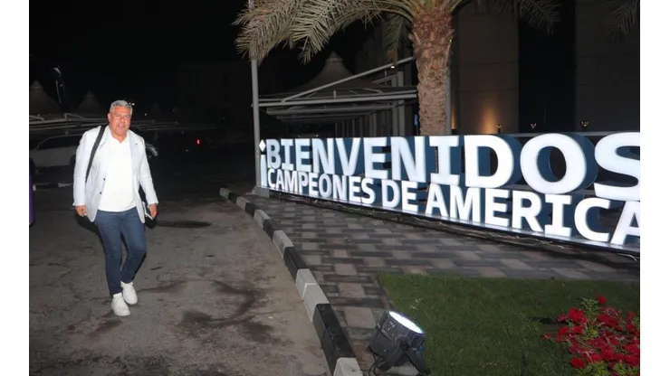 Chiqui Tapia y un posteo insólito desde Qatar.