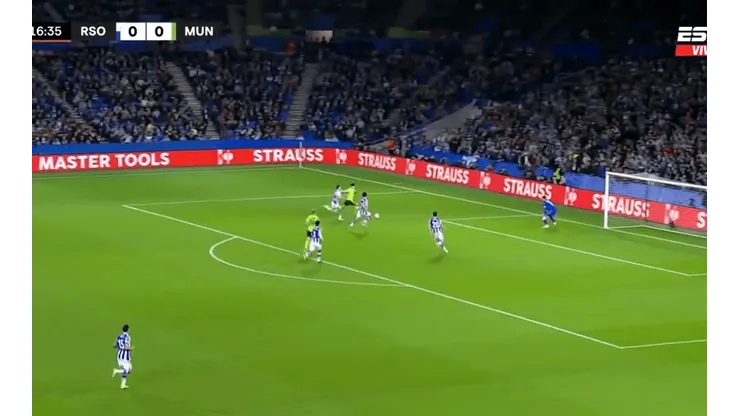¡Y con pase de su ídolo! Asistencia de Cristiano para el primer gol de Garnacho en el United