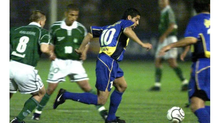 La magia de Riquelme, en todo su esplendor durante la Copa Libertadores 2001