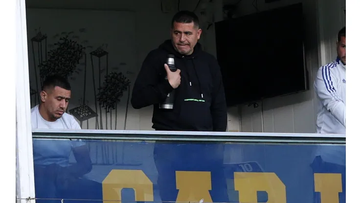 La revelación de Riquelme sobre el futuro de Mateo Retegui