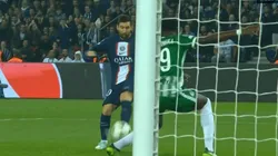 VIDEO | De tres dedos, Messi puso el 1-0 para el PSG en Champions