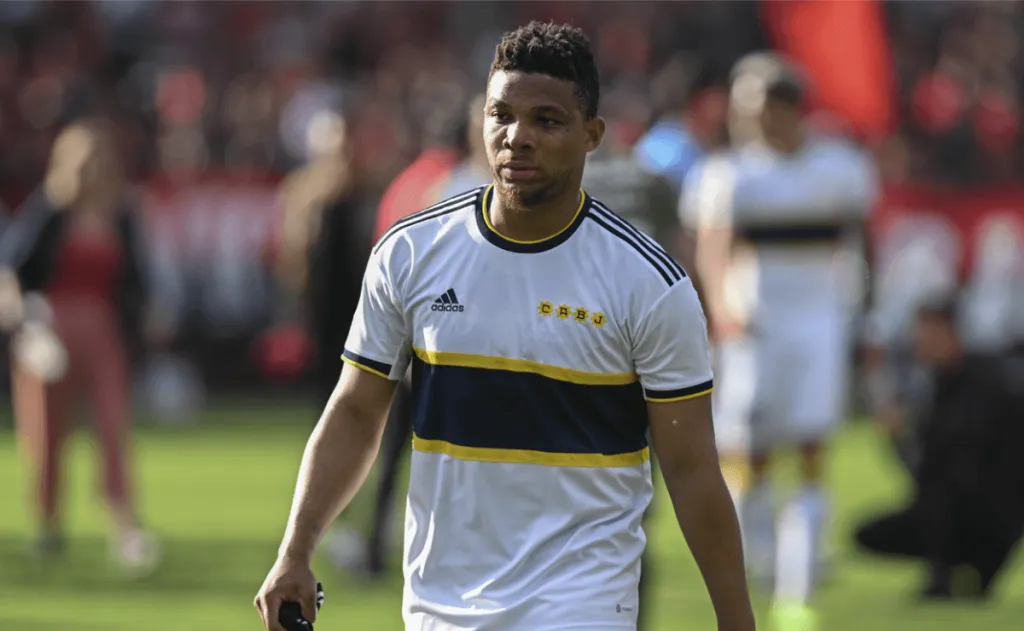 Frank Fabra no tiene lugar en Boca.