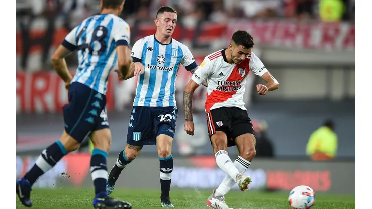 Racing y River se enfrentan por la 27° fecha de la Liga Profesional.